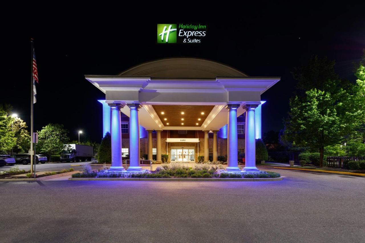 Holiday Inn Express & Suites Williamsburg By Ihg Buitenkant foto