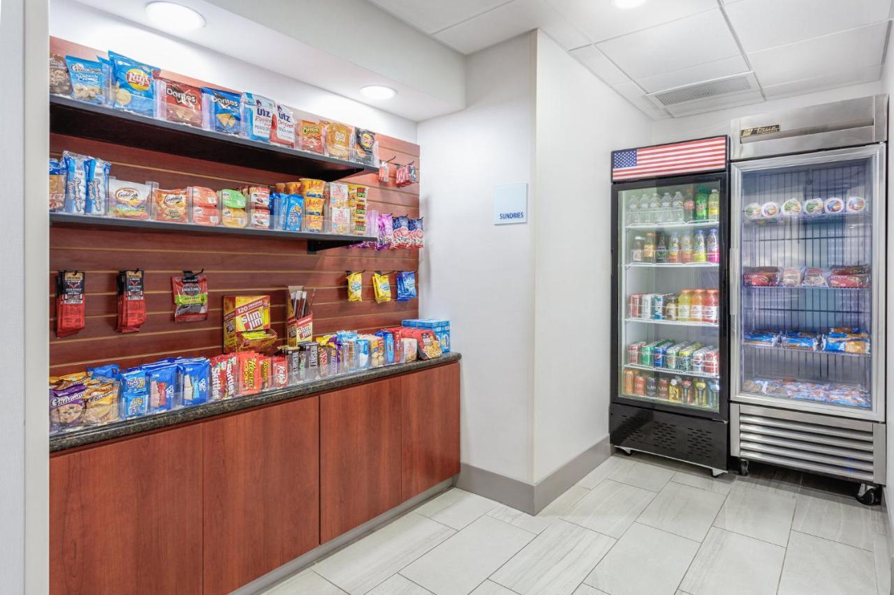 Holiday Inn Express & Suites Williamsburg By Ihg Buitenkant foto