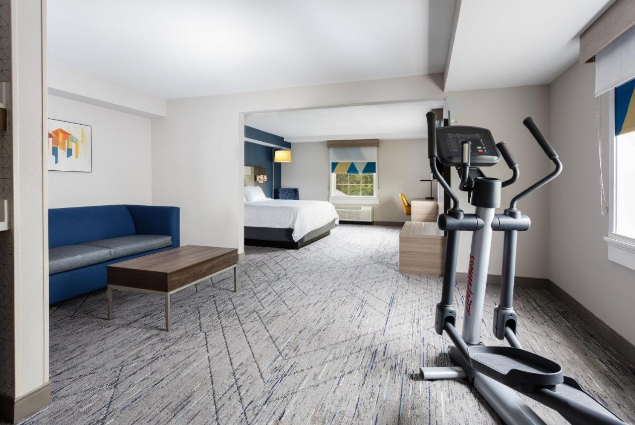 Holiday Inn Express & Suites Williamsburg By Ihg Buitenkant foto
