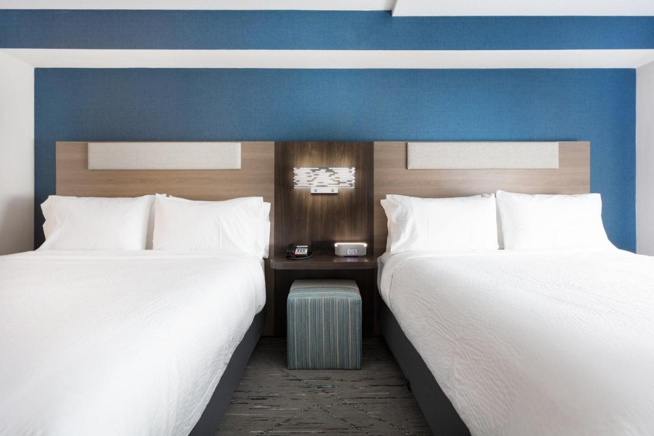 Holiday Inn Express & Suites Williamsburg By Ihg Buitenkant foto
