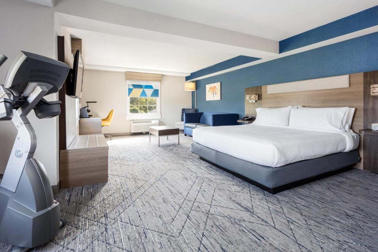 Holiday Inn Express & Suites Williamsburg By Ihg Buitenkant foto