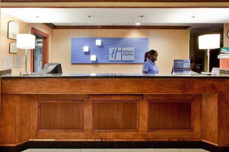 Holiday Inn Express & Suites Williamsburg By Ihg Buitenkant foto